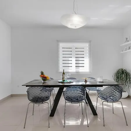 Apartment Vranjes Makarska Zewnętrze zdjęcie