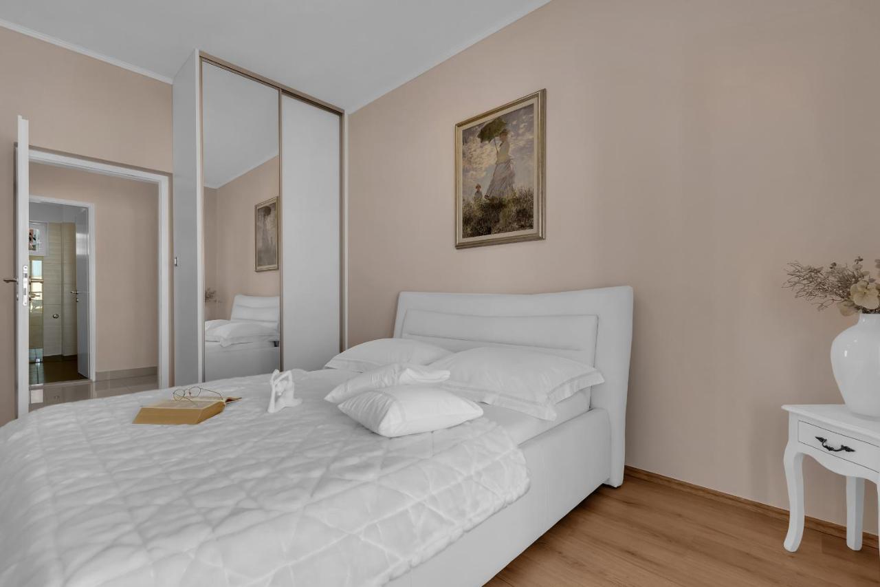 Apartment Vranjes